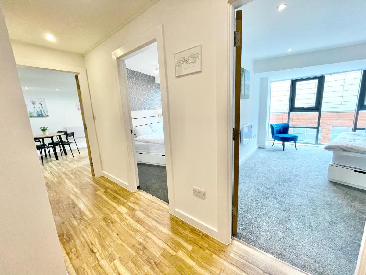 The Works-Fresh 2Bed In Centre, Opposite Arndale. Apartment Manchester Bagian luar foto