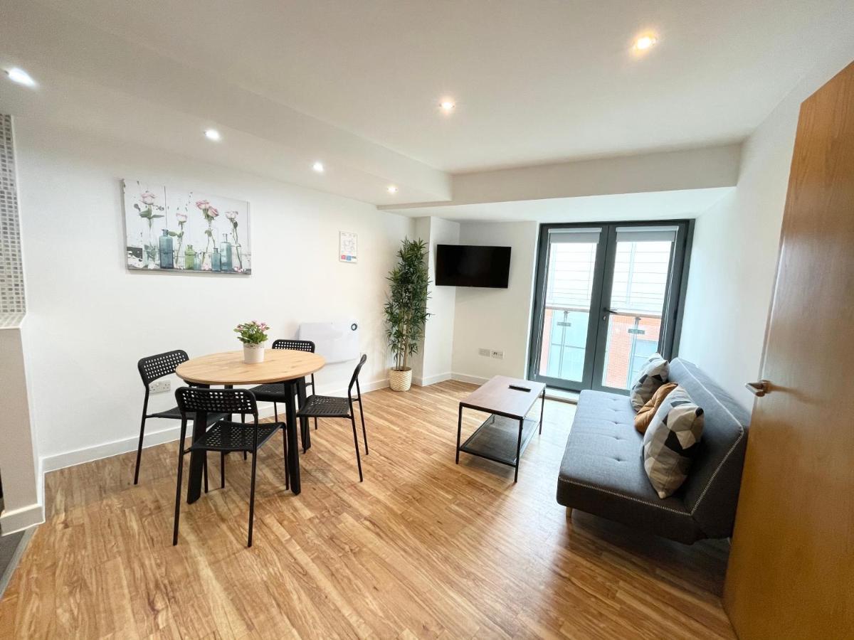The Works-Fresh 2Bed In Centre, Opposite Arndale. Apartment Manchester Bagian luar foto