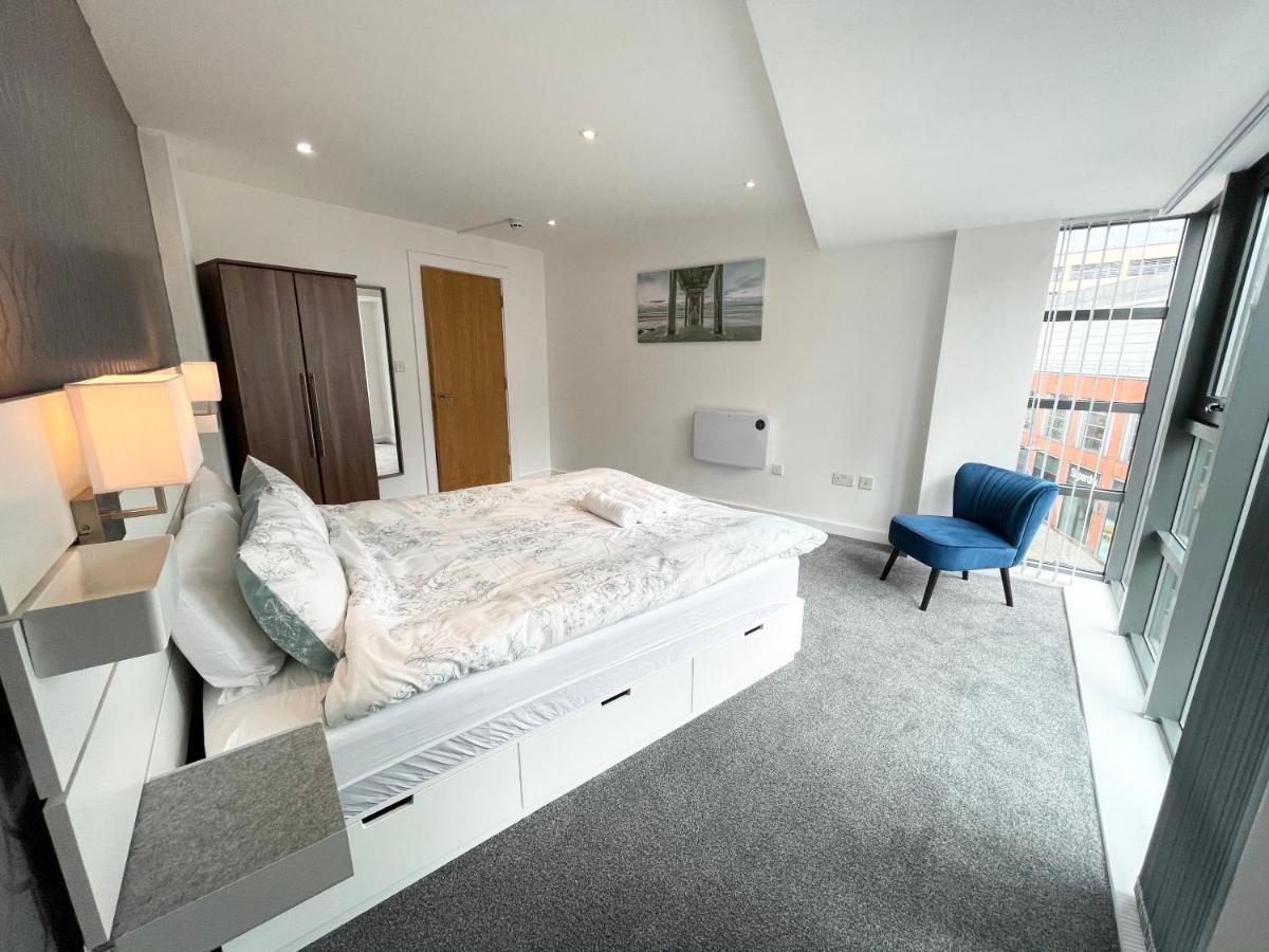 The Works-Fresh 2Bed In Centre, Opposite Arndale. Apartment Manchester Bagian luar foto